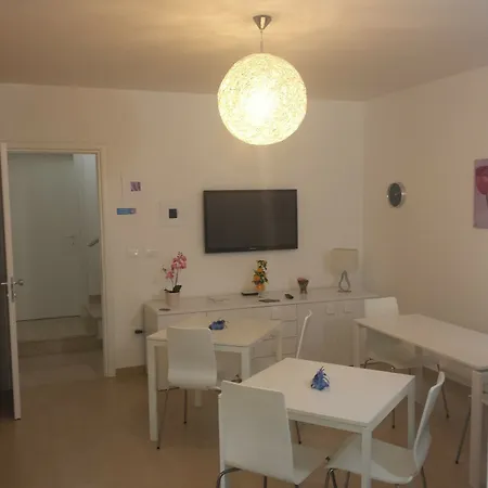 Alojamento de Acomodação e Pequeno-almoço Il Quadrifoglio 4*